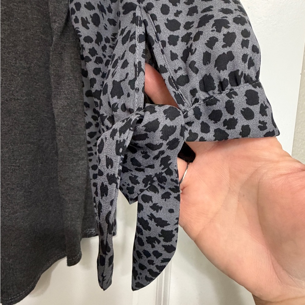 Fortune + Ivy Leopard Print Blouse – Size Large - Picture 3 of 6
